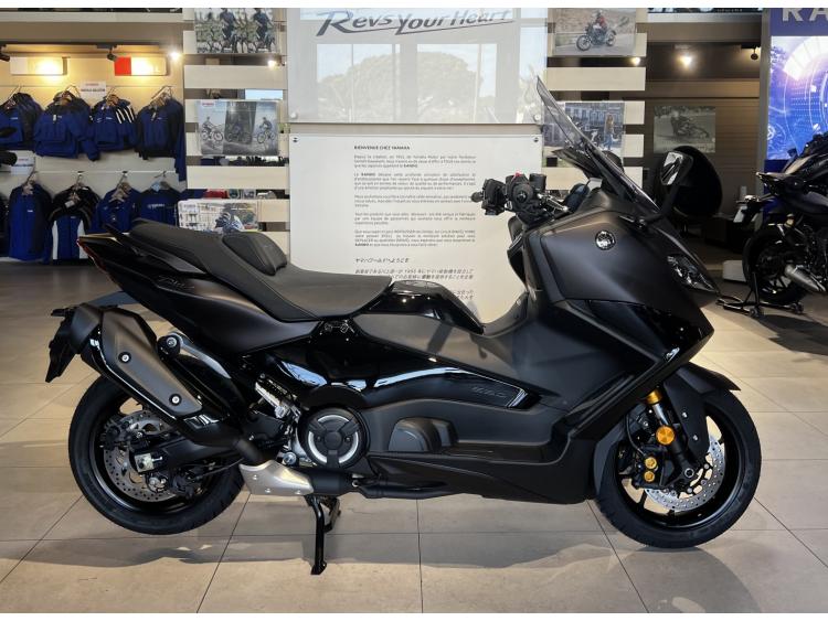YAMAHA XP T-MAX 560 TECH MAX ( TMAX T MAX )