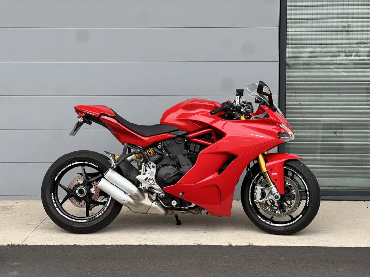 DUCATI SUPERSPORT S 939