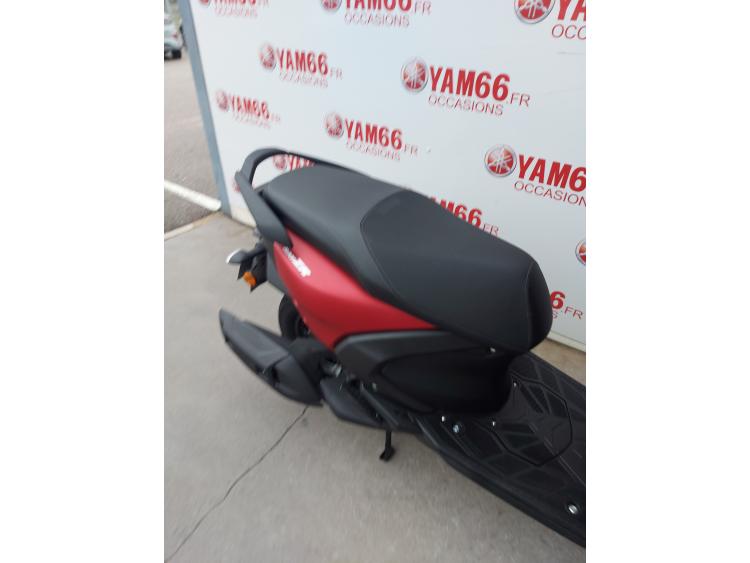 YAMAHA RayZR 125