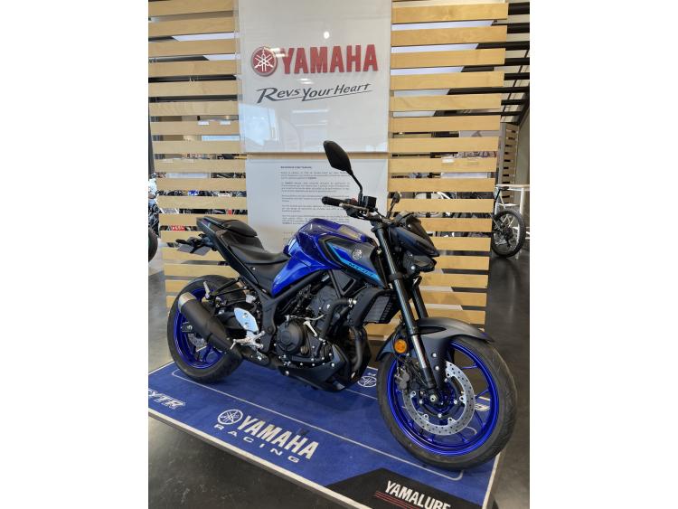 YAMAHA MT-03