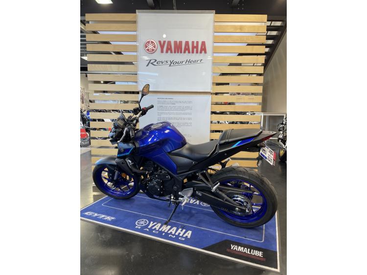 YAMAHA MT-03