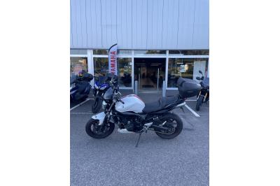 YAMAHA FZ6 (98CV)