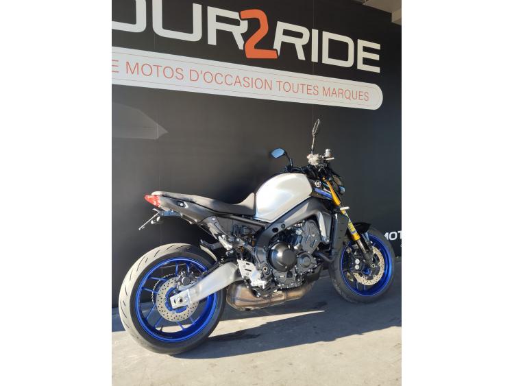 YAMAHA MT-09 SP