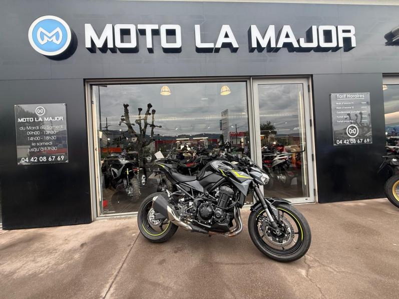 KAWASAKI Z 900