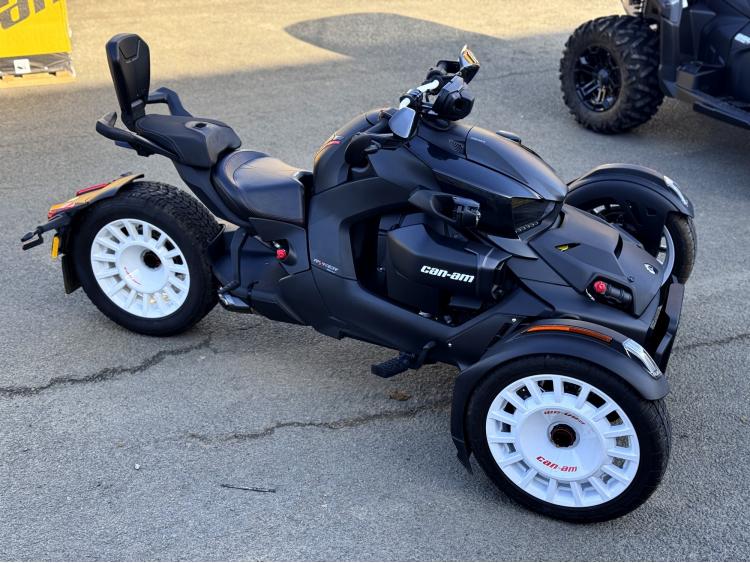 CAN-AM RYKER 900 RALLY canam sport rallye can am