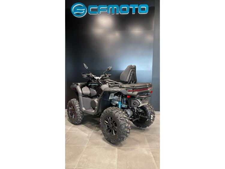 CF MOTO CFORCE 1000 S BLACK LINE  Coffre + Bumper avant  OFFERT !!!