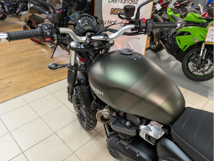 TRIUMPH STREET TWIN  900 SCRAMBLER