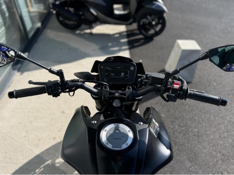 YAMAHA MT-125 ABS