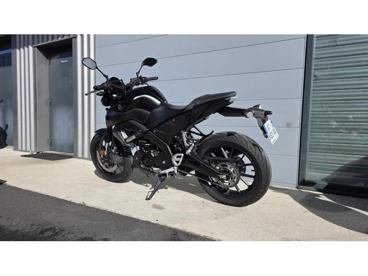 YAMAHA MT-125 ABS