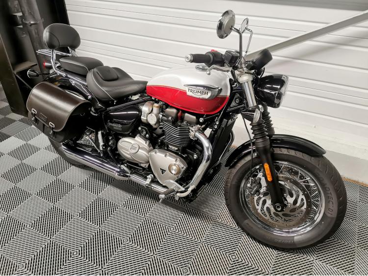 TRIUMPH BONNEVILLE SPEEDMASTER 1200 - 1ere Main - Garantie 24/06/2027