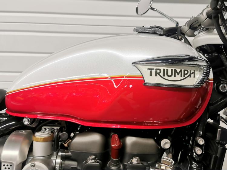 TRIUMPH BONNEVILLE SPEEDMASTER 1200 - 1ere Main - Garantie 24/06/2027