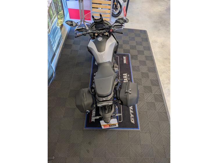 YAMAHA TRACER 7 GARANTIE 1 AN 