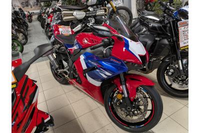 HONDA CBR 1000 RR FIREBLADE - HRC