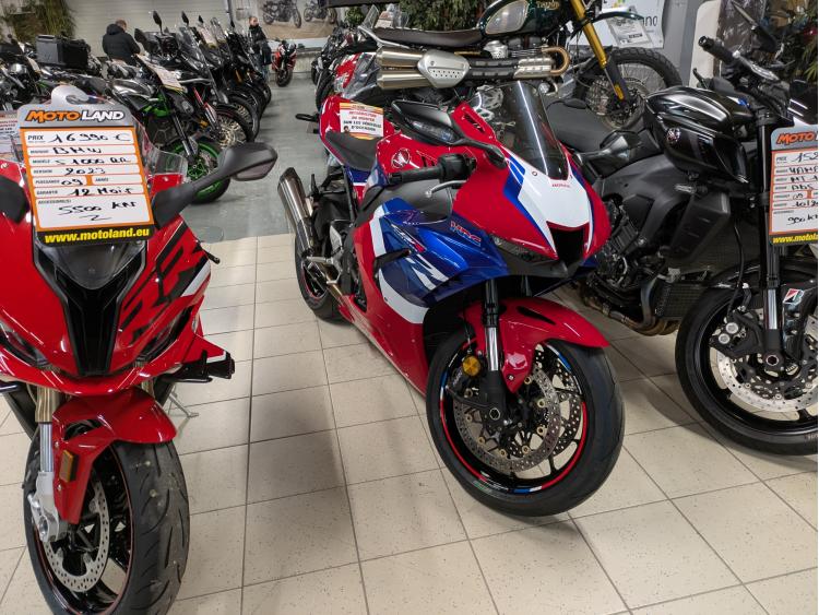 HONDA CBR 1000 RR FIREBLADE - HRC