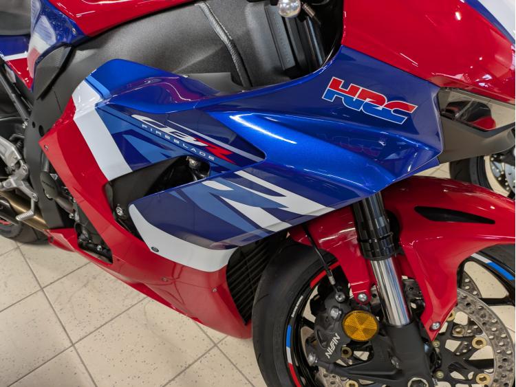 HONDA CBR 1000 RR FIREBLADE - HRC