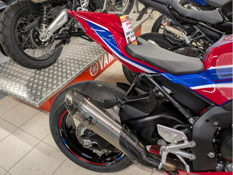HONDA CBR 1000 RR FIREBLADE - HRC