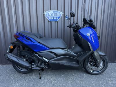 YAMAHA XMAX 125