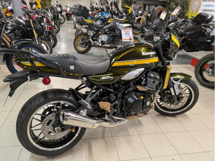 KAWASAKI Z900 RS
