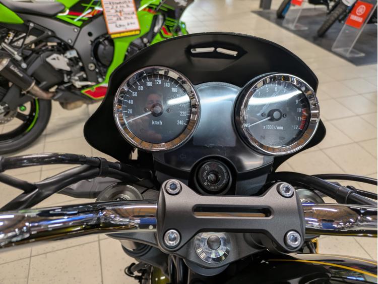 KAWASAKI Z900 RS