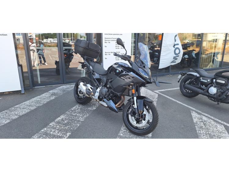 BMW F 900 XR