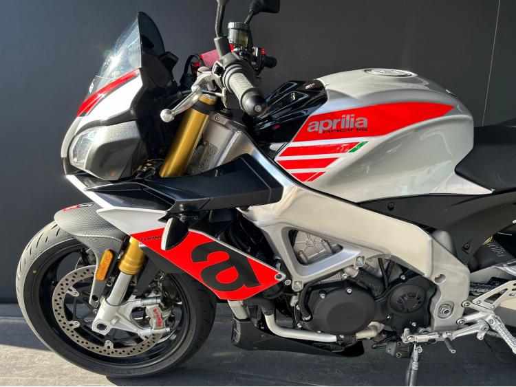 APRILIA TUONO 1100 V4 RR
