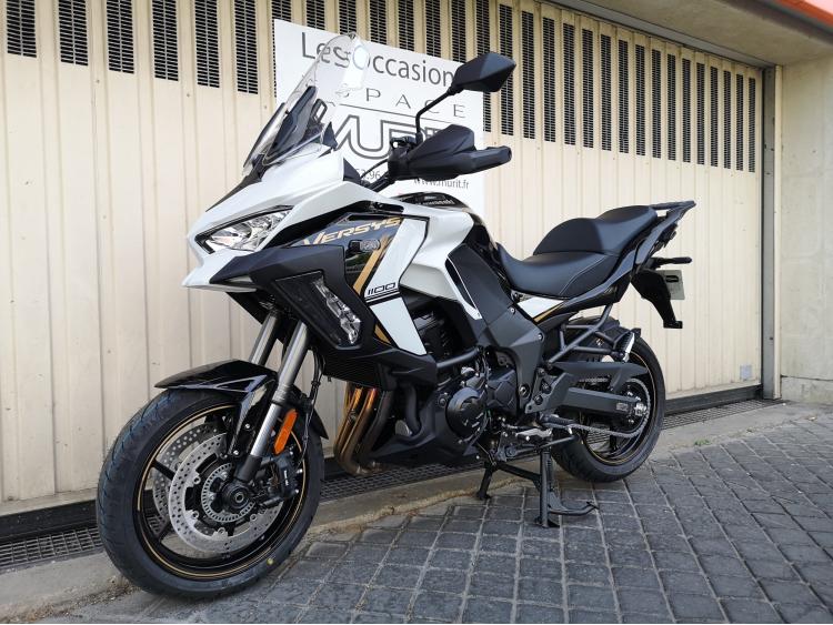 KAWASAKI VERSYS 1100 SE