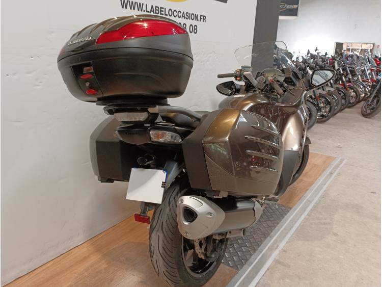 KAWASAKI GTR 1400