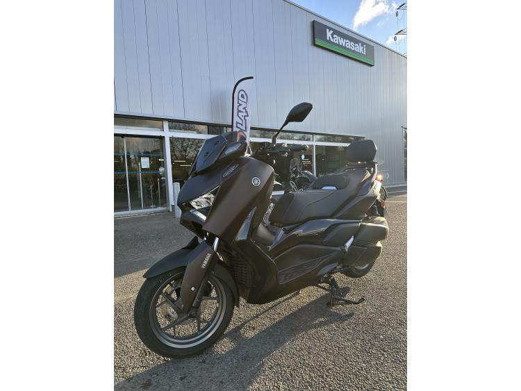 YAMAHA XMAX 300 Tech Max