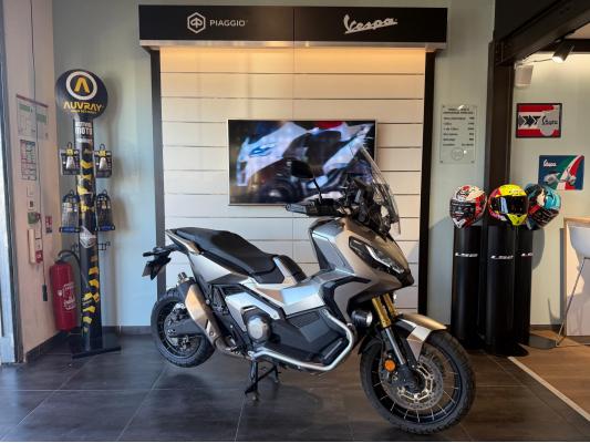 HONDA X-ADV 750 DCT