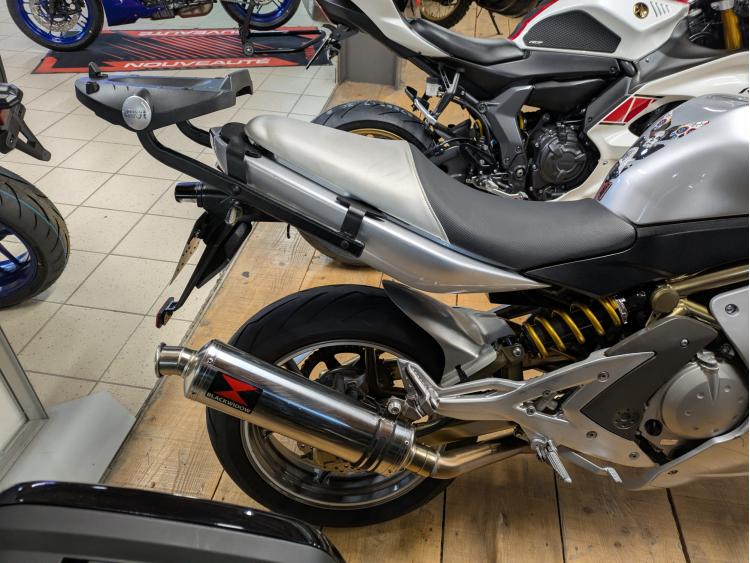 KAWASAKI ER-6
