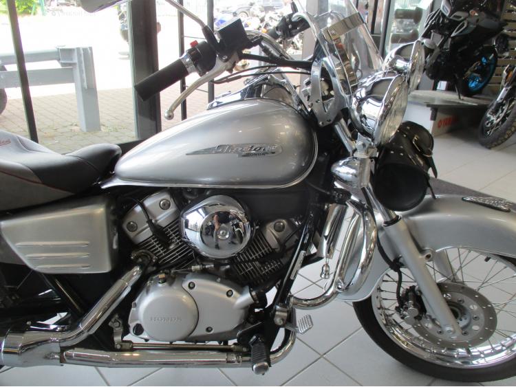 HONDA VT SHADOW 125