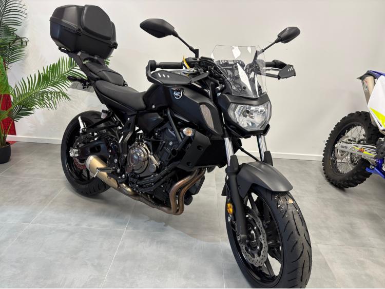YAMAHA MT-07 A2