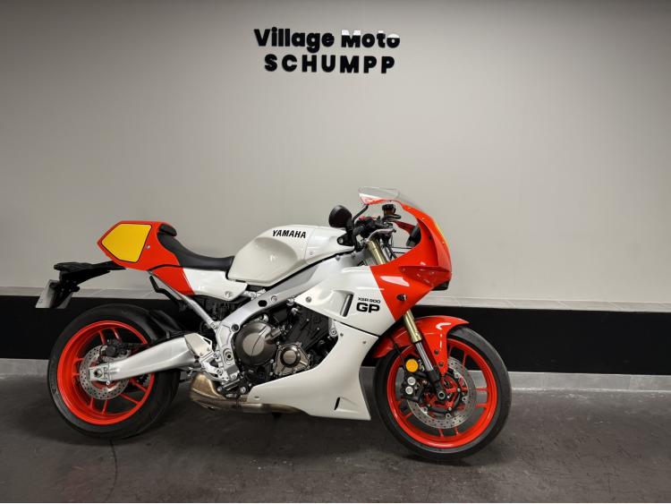 YAMAHA XSR 900 GP 95CV A2 POSSIBLE