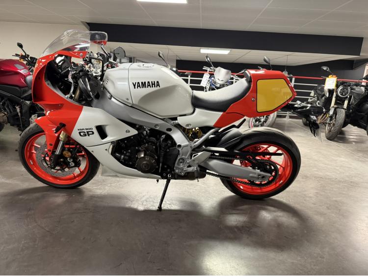 YAMAHA XSR 900 GP 95CV A2 POSSIBLE