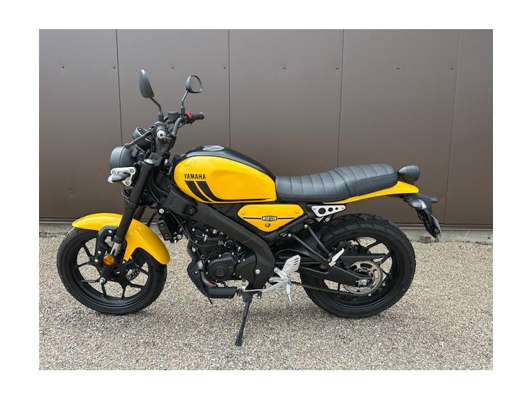 YAMAHA XSR 125