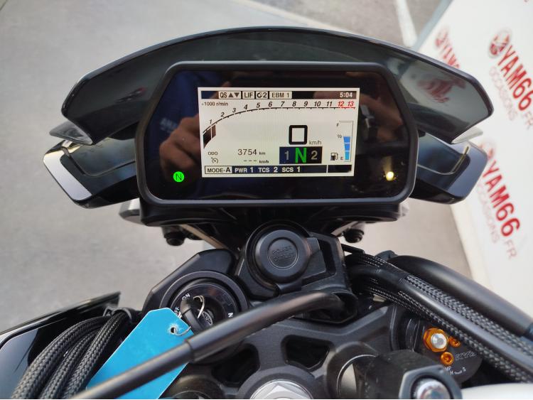 YAMAHA MT10 MT-10