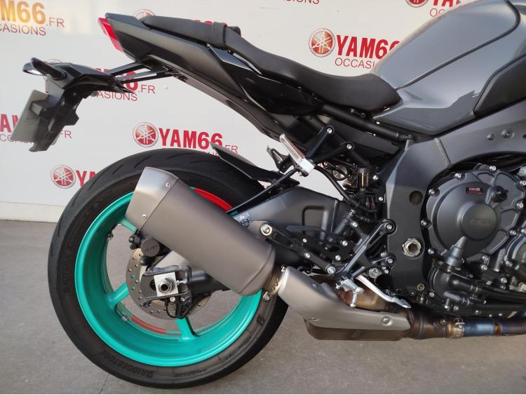 YAMAHA MT10 MT-10
