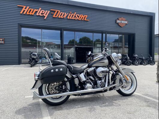 HARLEY-DAVIDSON SOFTAIL DELUXE 1690