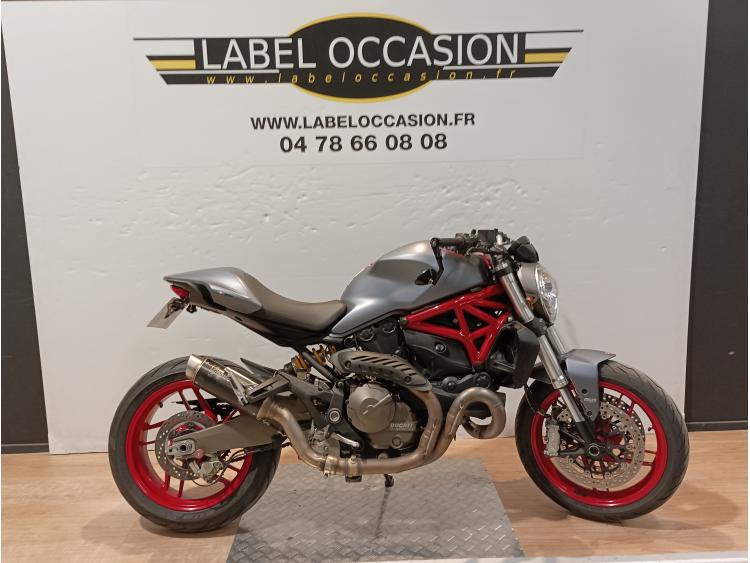 DUCATI 821 MONSTER