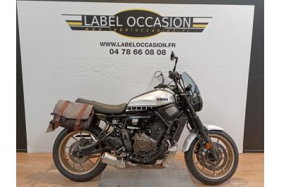 YAMAHA XSR 700