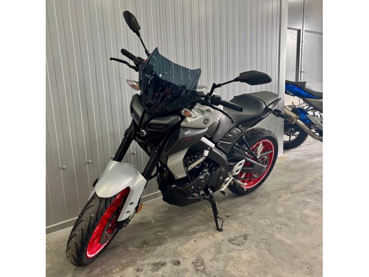 YAMAHA MT-125 ABS