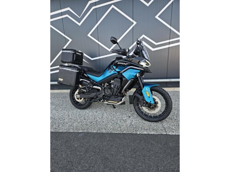 CF MOTO MT 800 ES Dispo en bleu ou blanc