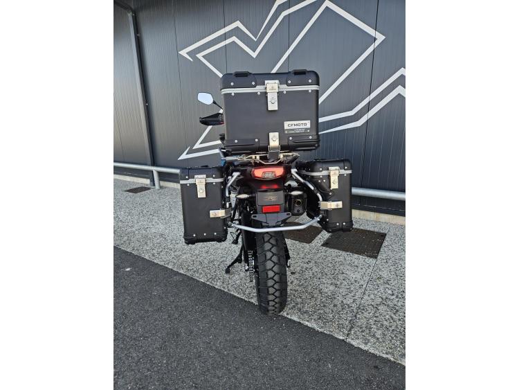 CF MOTO MT 800 ES Dispo en bleu ou blanc