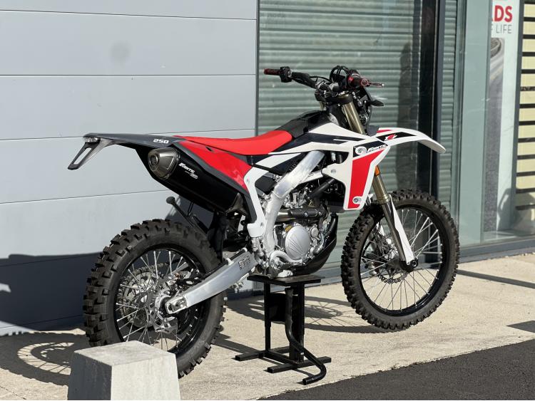 FANTIC XEF 250 ENDURO MY22