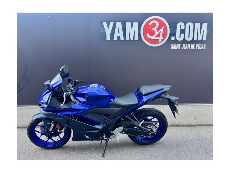 YAMAHA YZF-R3