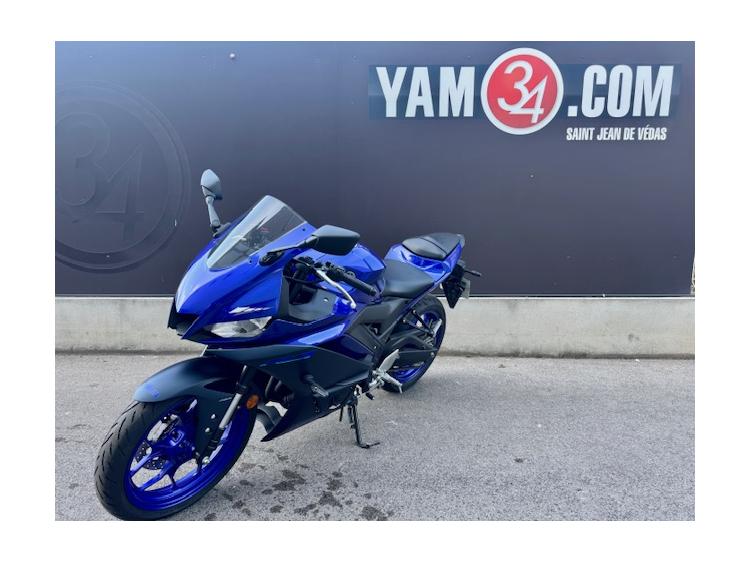 YAMAHA YZF-R3