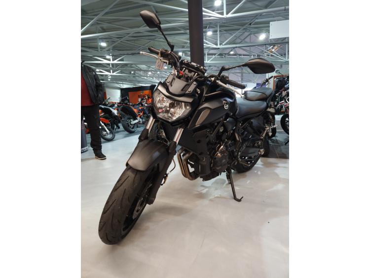 YAMAHA MT-07 (47.5CV)