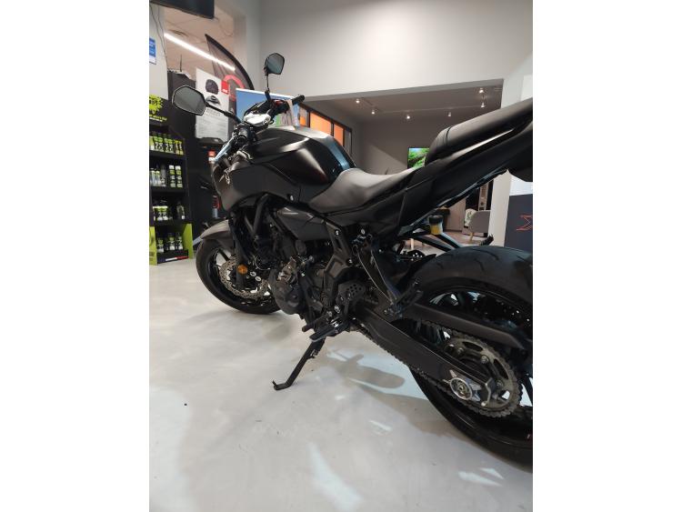 YAMAHA MT-07 (47.5CV)