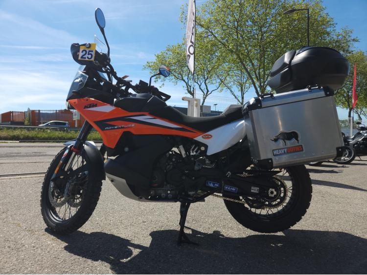 KTM 890 ADVENTURE