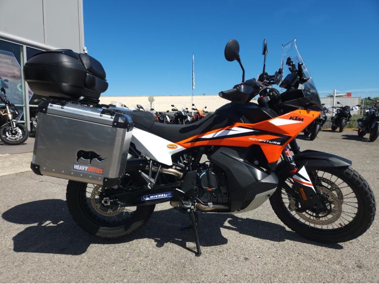 KTM 890 ADVENTURE